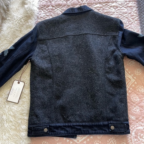 GM Studio Embroidery trucker jacket - Picture 8 of 9